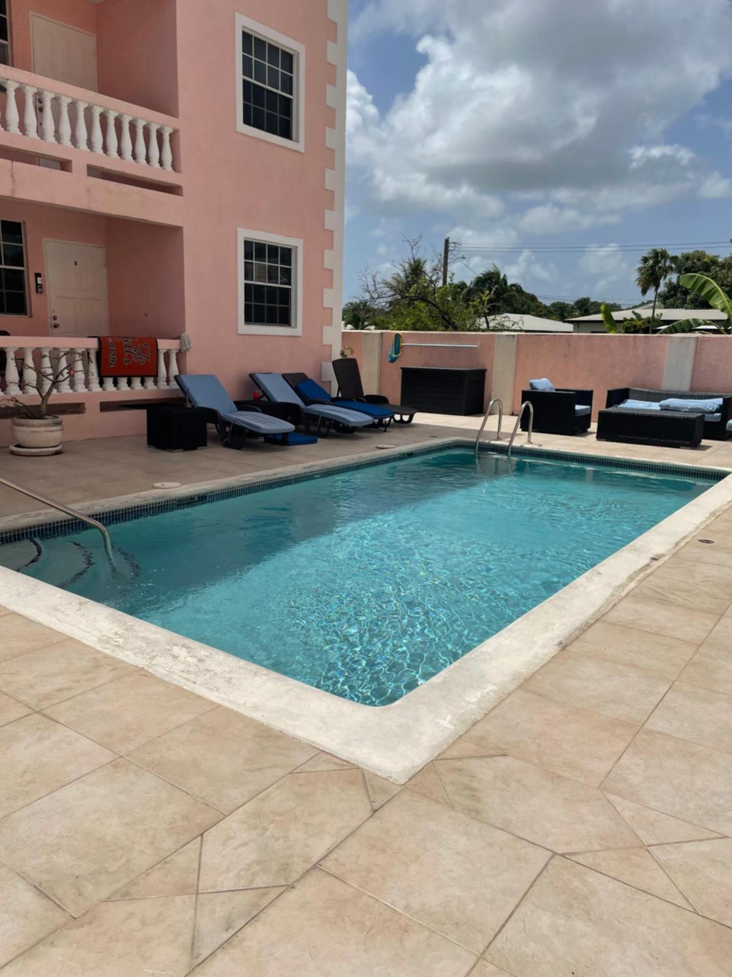 Seashades 2Br 1 Full And 1 Half Bathrooms Condo With Pool Close To Beach Sleeps 4 Christ Church Exterior photo